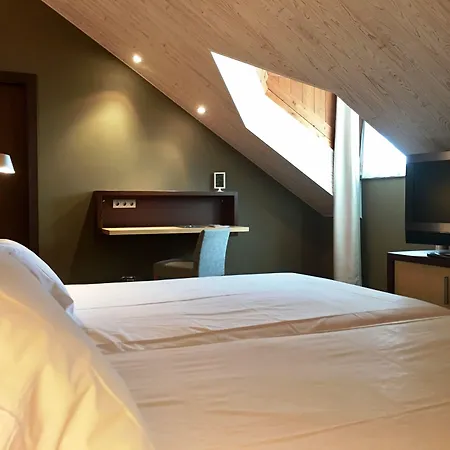 Sommos Aneto 4* ベナスケ