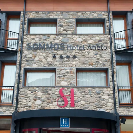 Sommos Aneto Hotel 4*