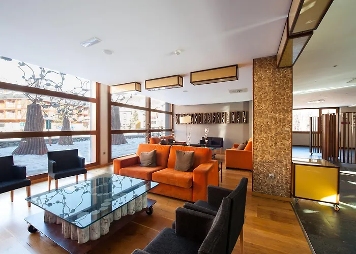 ホテル Sommos Aneto 4*