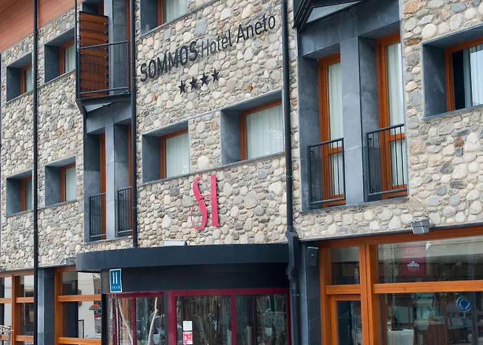 Hotell Sommos Aneto