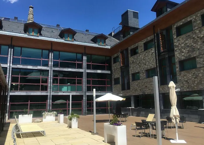 Sommos Aneto ホテル